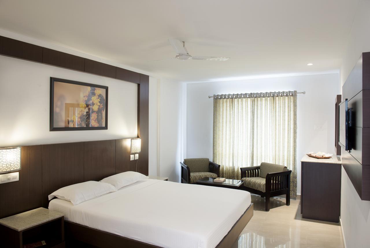 Lalitha Inn Guruvayur Exterior photo